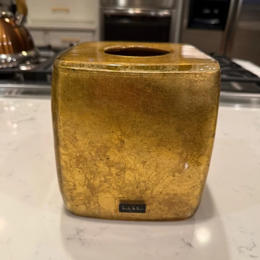 Nicole Miller Golden Rule Gold Swirl Lucite Glam Bathroom Tissue Box Holder